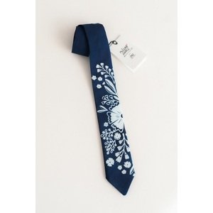 Modrotlačová kravata Lúka Mišena